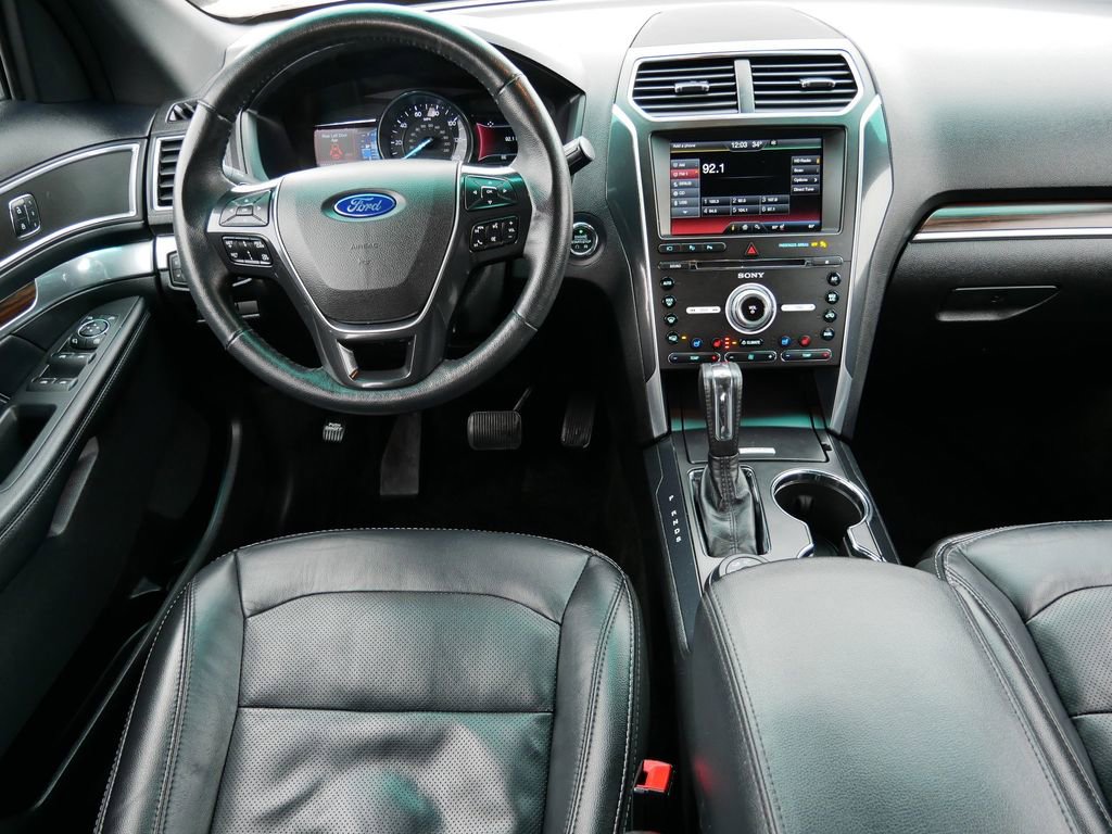 Used 2016 Ford Explorer Limited w/ Equipment Group 301A image 14