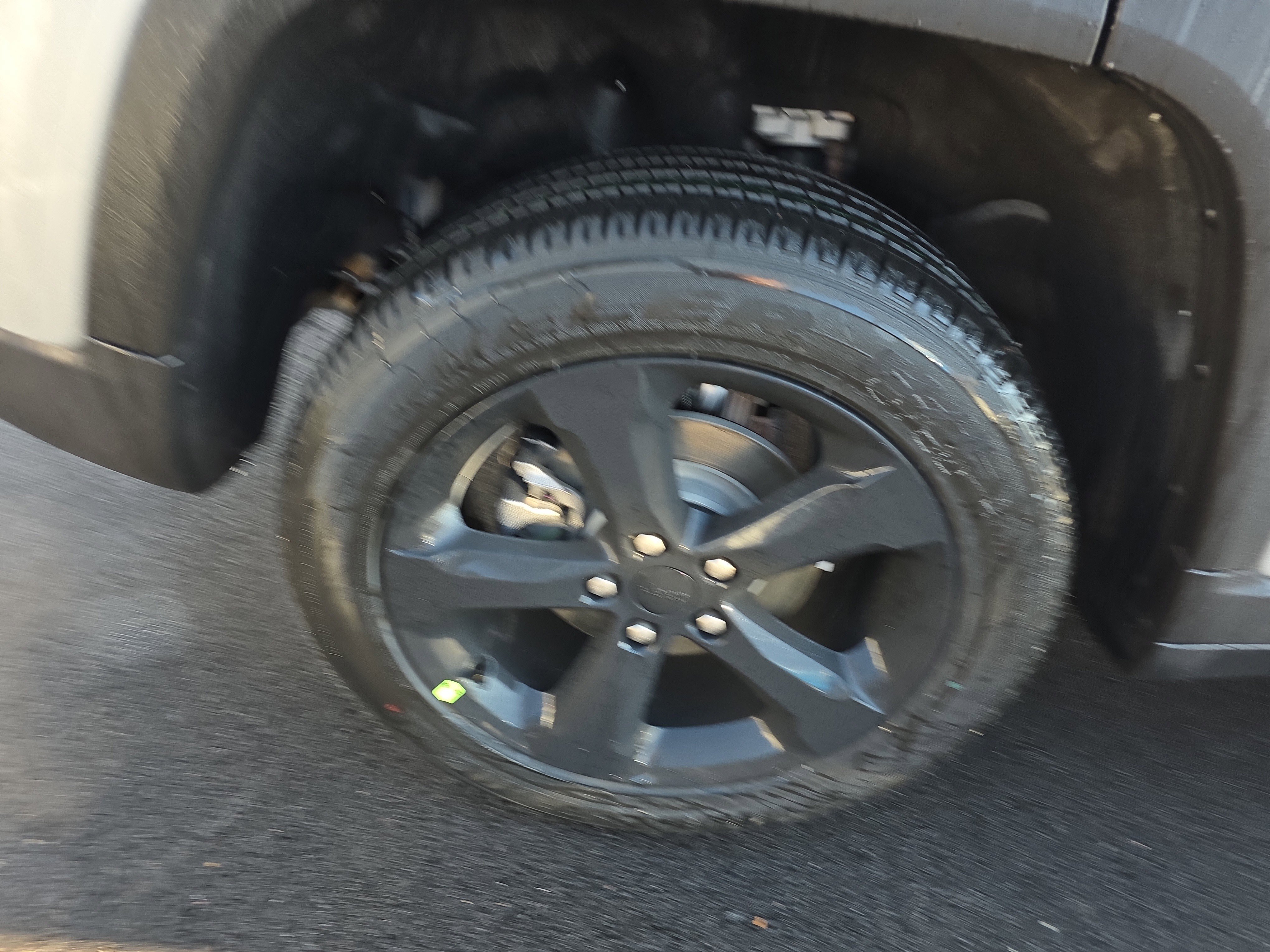 New 2025 Jeep Grand Cherokee Altitude image 27