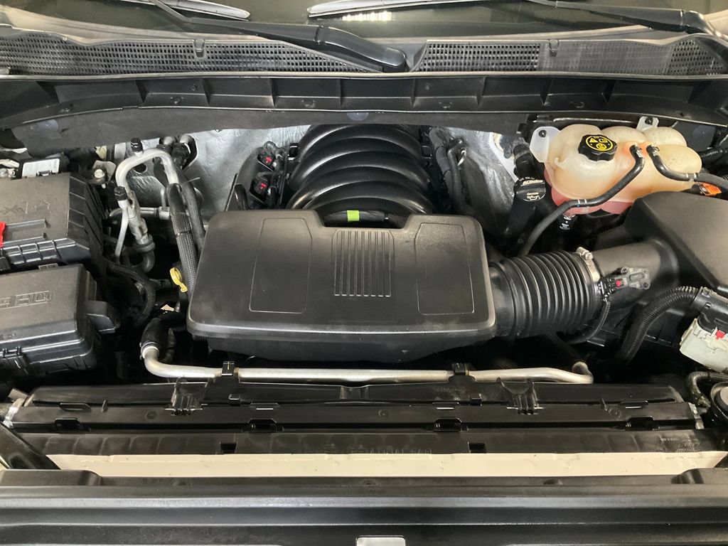 Used 2022 GMC Sierra 1500 Denali w/ Technology Package AWD/4WD image 10
