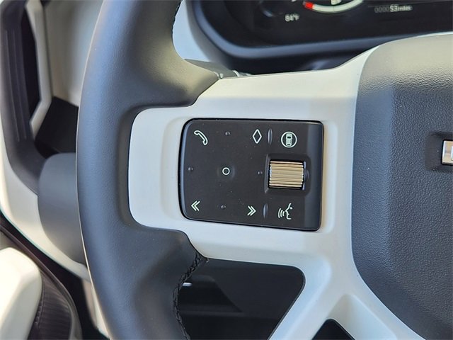 New 2024 Land Rover Defender 110 SE image 27