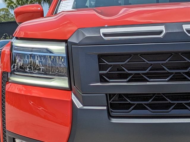 New 2025 Nissan Frontier PRO-4X AWD/4WD image 10