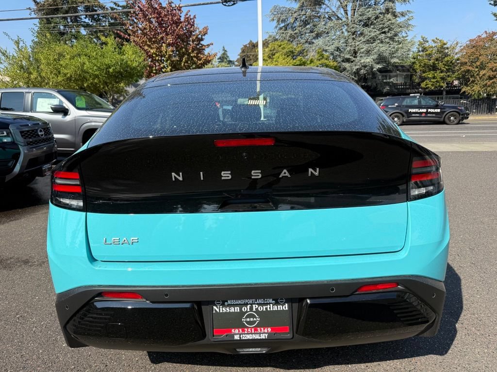 New 2026 Nissan Leaf SV Plus w/ Floor Mat Package (SV+) FWD image 7