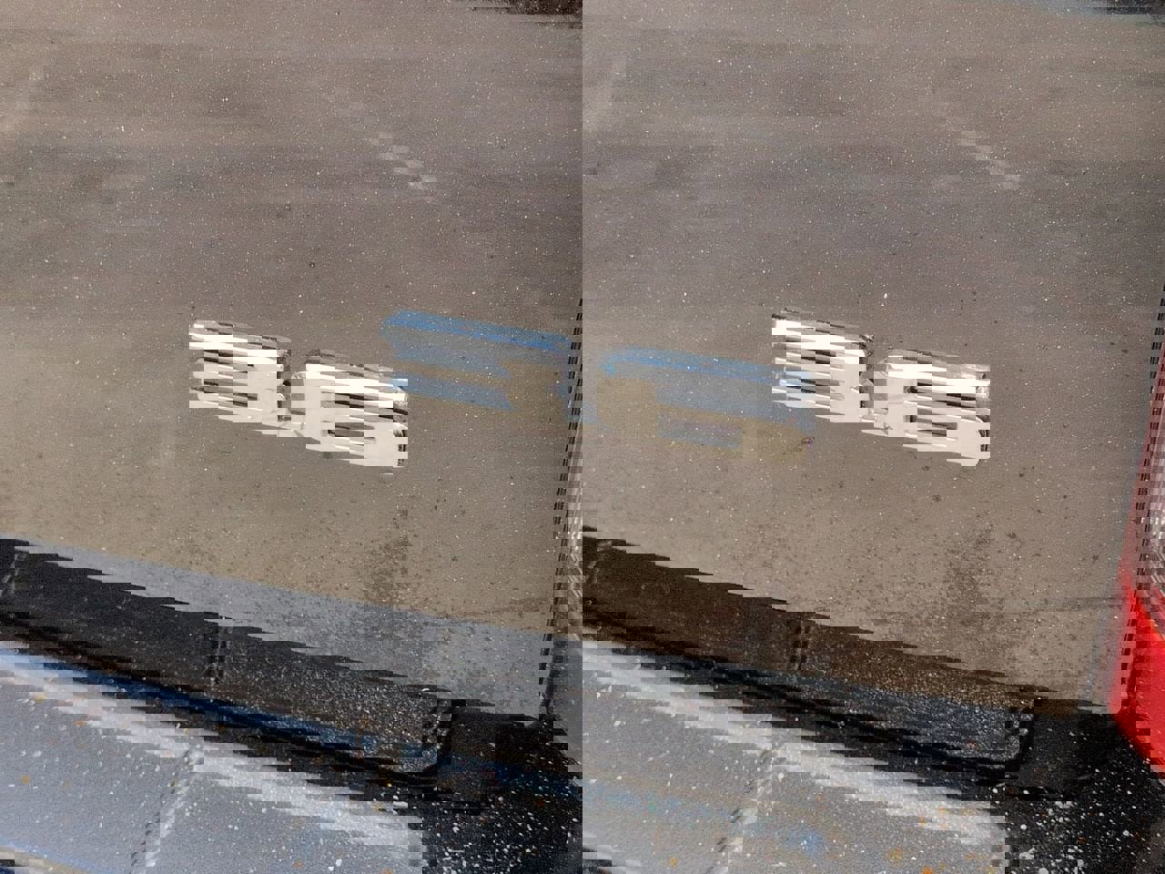 Used 2016 Cadillac SRX Performance w/ Midnight Edition Package image 7