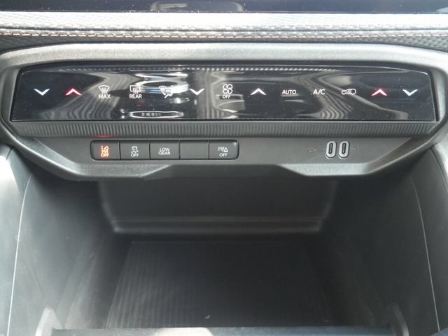 New 2026 Jeep Cherokee Limited AWD/4WD image 22