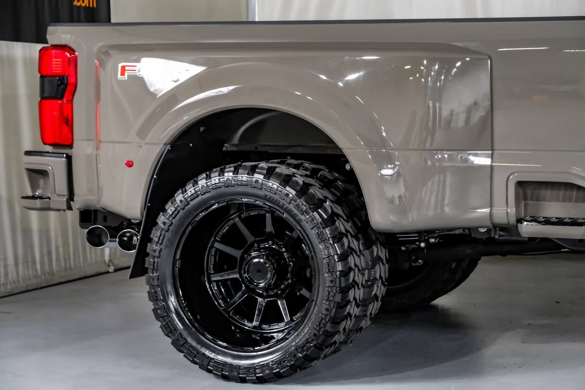Used 2026 Ford F450 Platinum AWD/4WD image 6