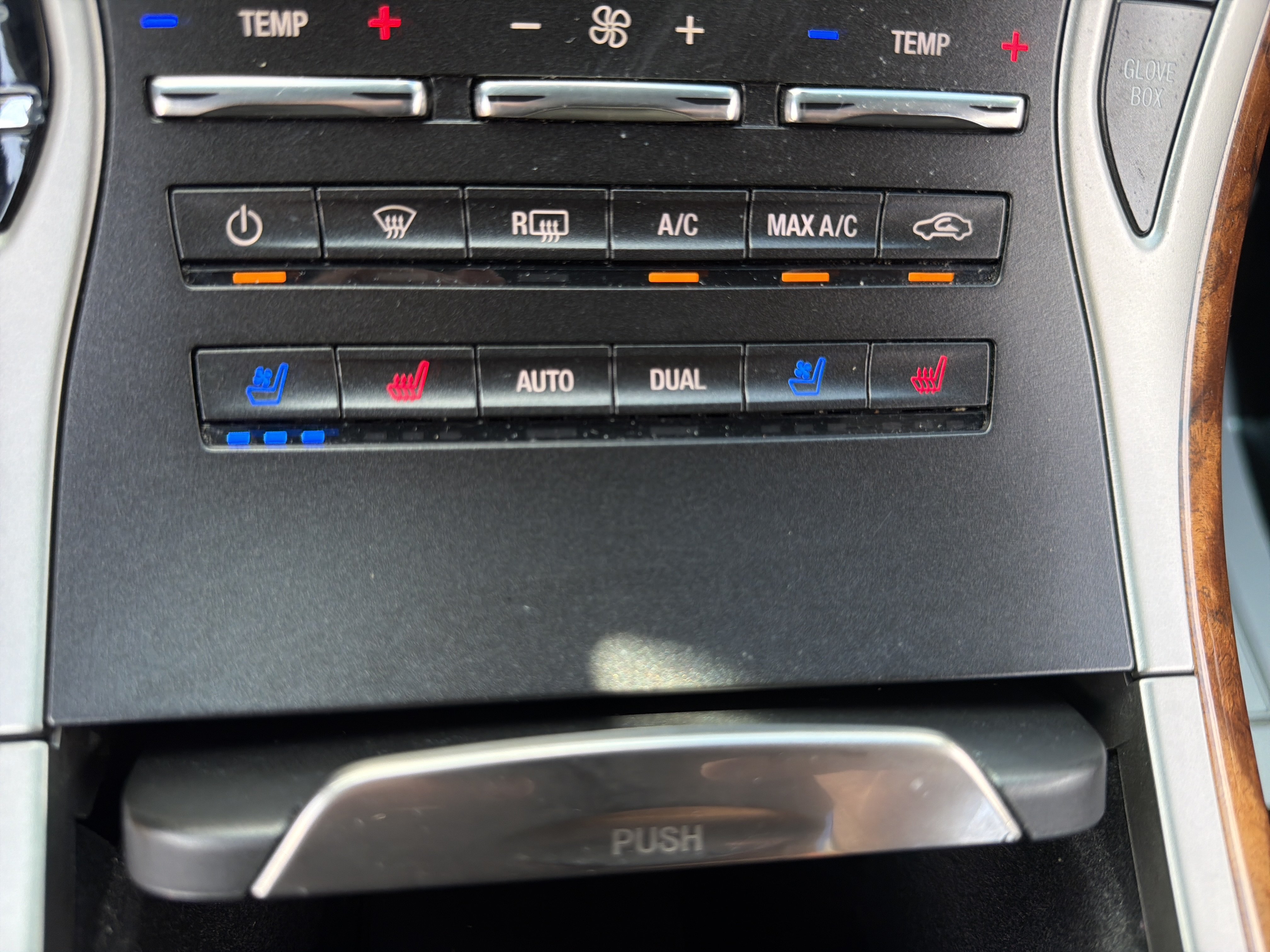 Used 2019 Lincoln Nautilus Reserve AWD/4WD image 28