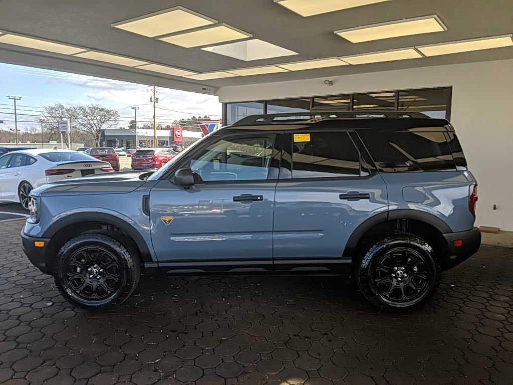 Used 2025 Ford Bronco Sport Badlands image 8