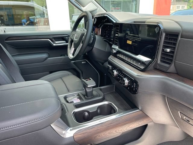 New 2026 GMC Sierra 1500 SLT w/ SLT Premium Plus Package AWD/4WD image 11