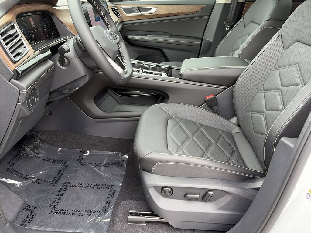 Certified 2026 Volkswagen Atlas SE FWD image 27