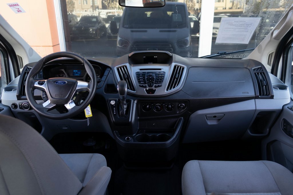 Used 2019 Ford Transit 350 XLT image 25