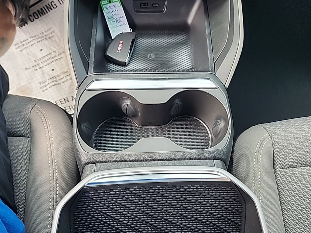 New 2026 GMC Terrain Elevation image 31