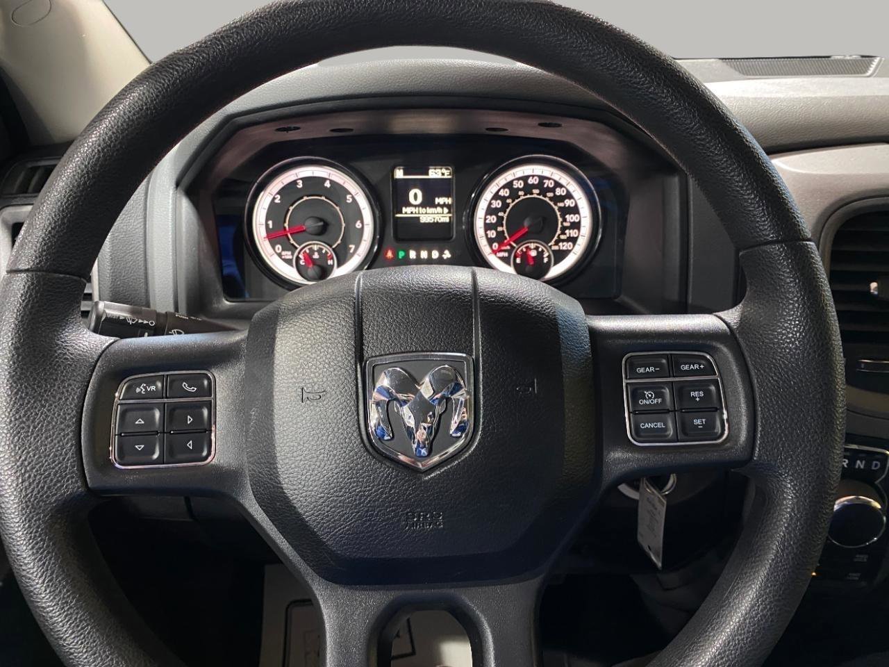 Used 2018 RAM 1500 Express w/ Express Value Package AWD/4WD image 11