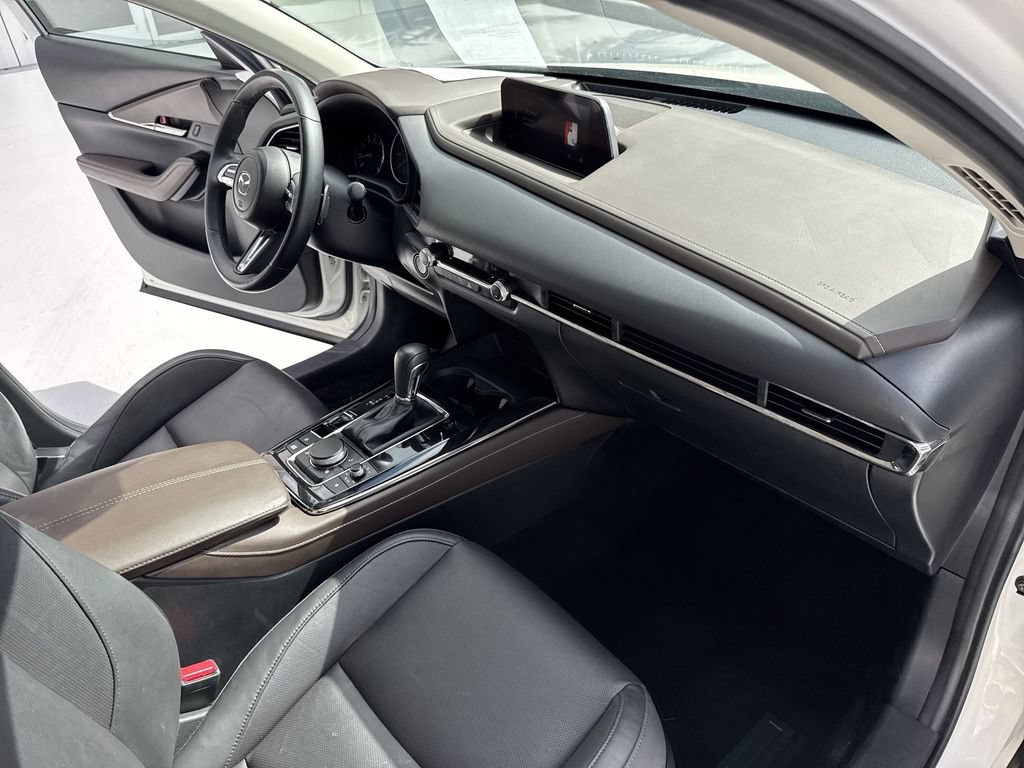 Used 2022 MAZDA CX-30 AWD 2.5 S w/ Premium Package image 32