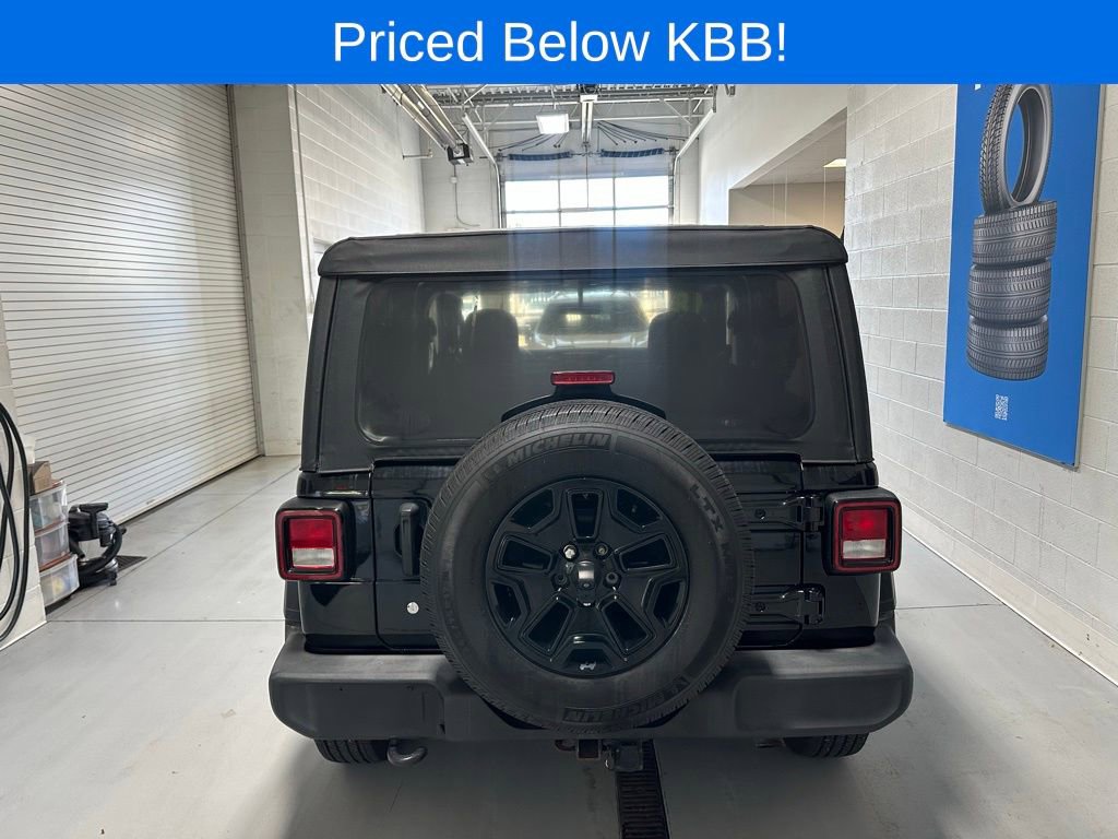 Used 2018 Jeep Wrangler Sport image 7
