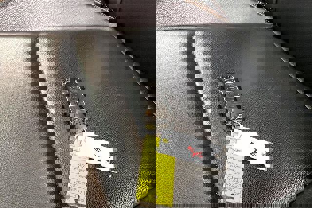 Used 2020 Jeep Gladiator Mojave AWD/4WD image 13