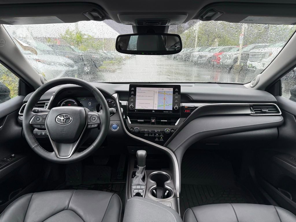 Used 2024 Toyota Camry XSE w/ Navigation Package FWD image 21