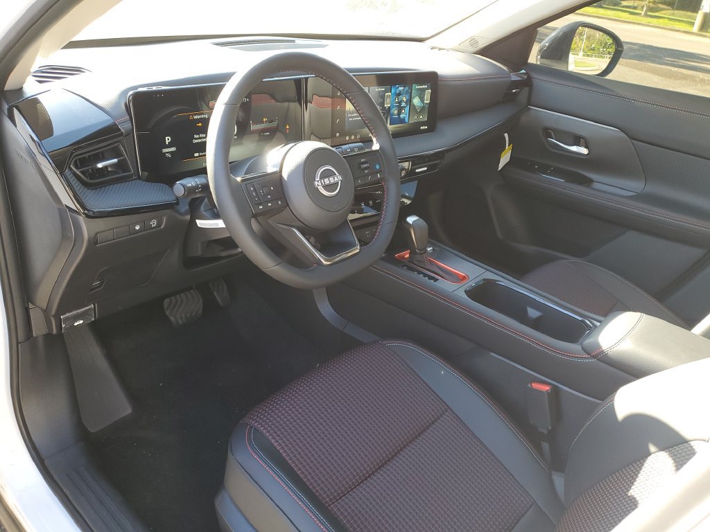 New 2027 Nissan Kicks SR w/ Cold Weather Package FWD image 22
