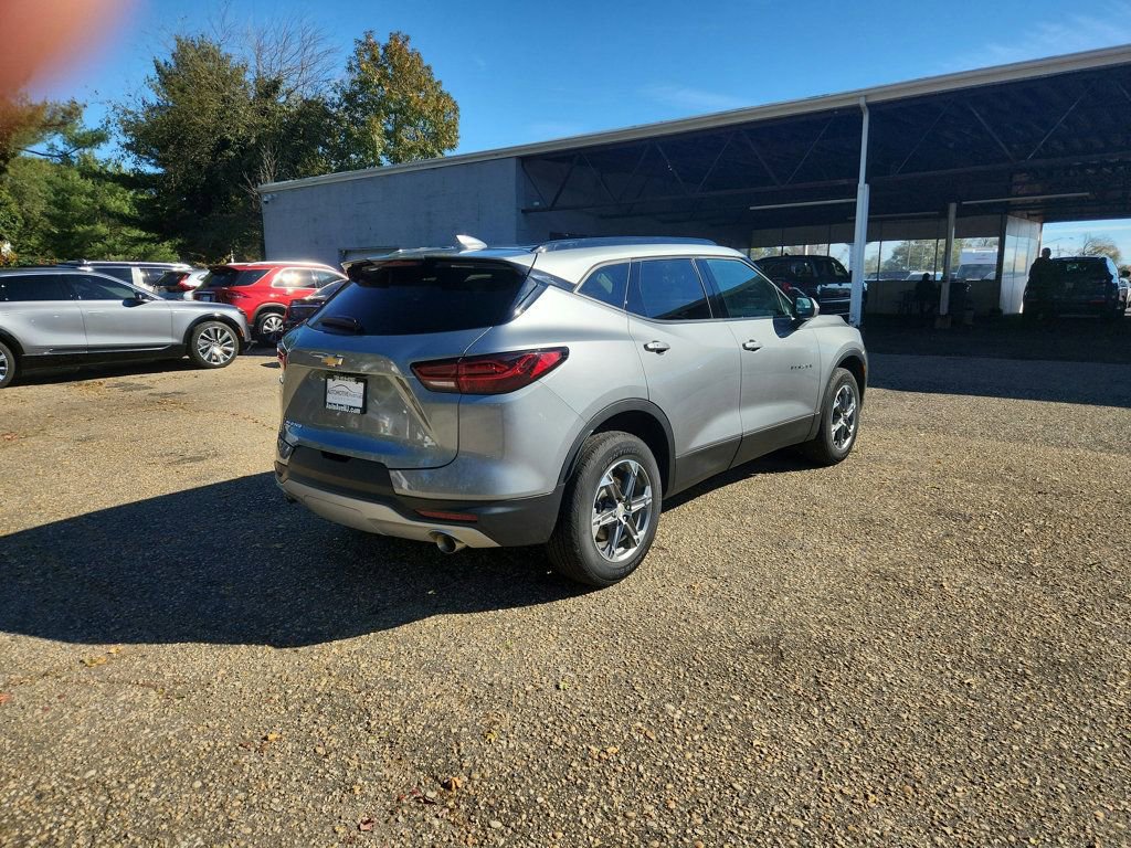 Used 2023 Chevrolet Blazer LT w/ Convenience Package image 5