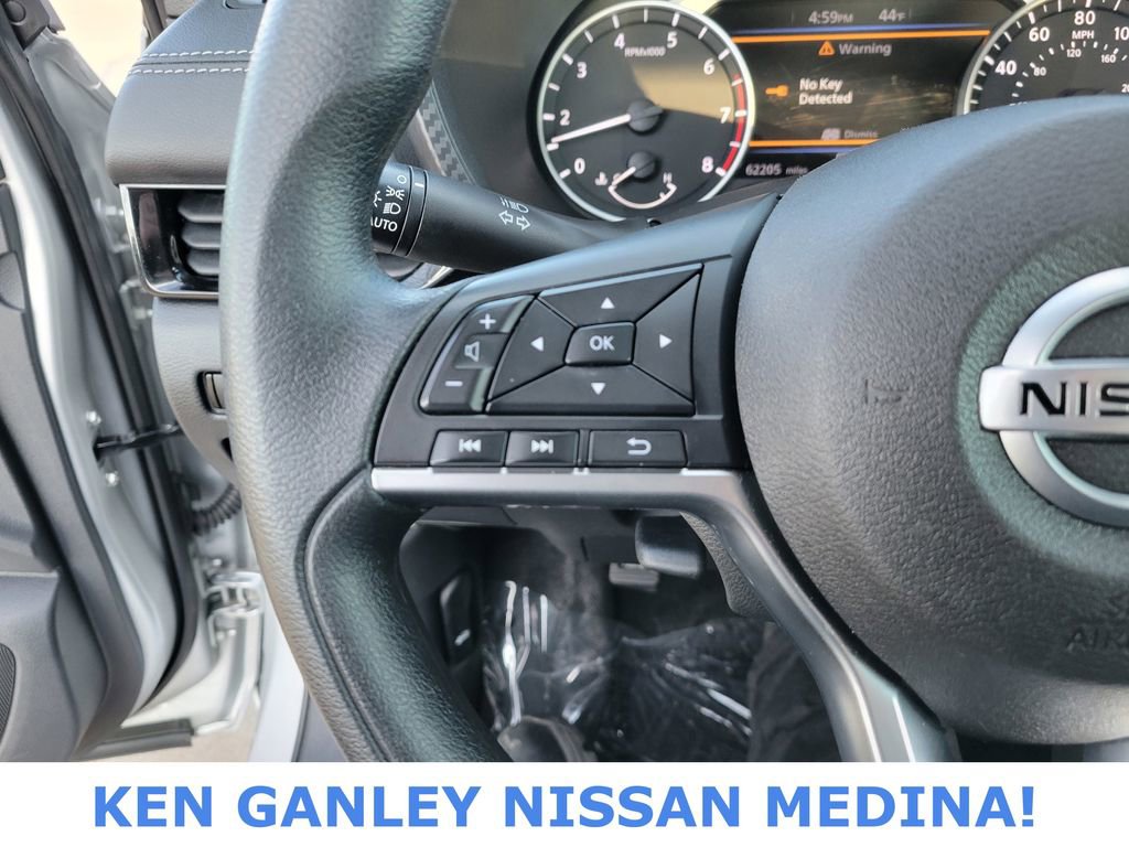 Used 2023 Nissan Sentra SV image 30