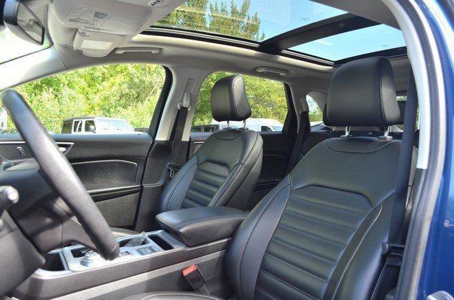 Used 2021 Ford Edge SEL w/ Convenience Package image 18