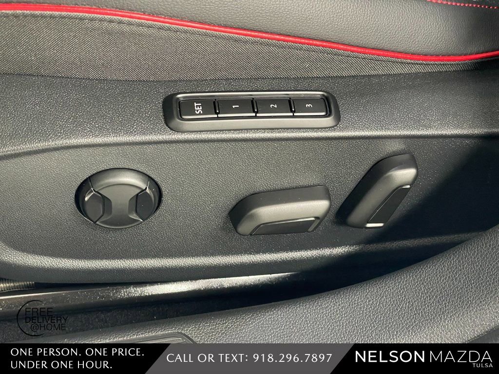 Used 2023 Volkswagen GTI SE image 19