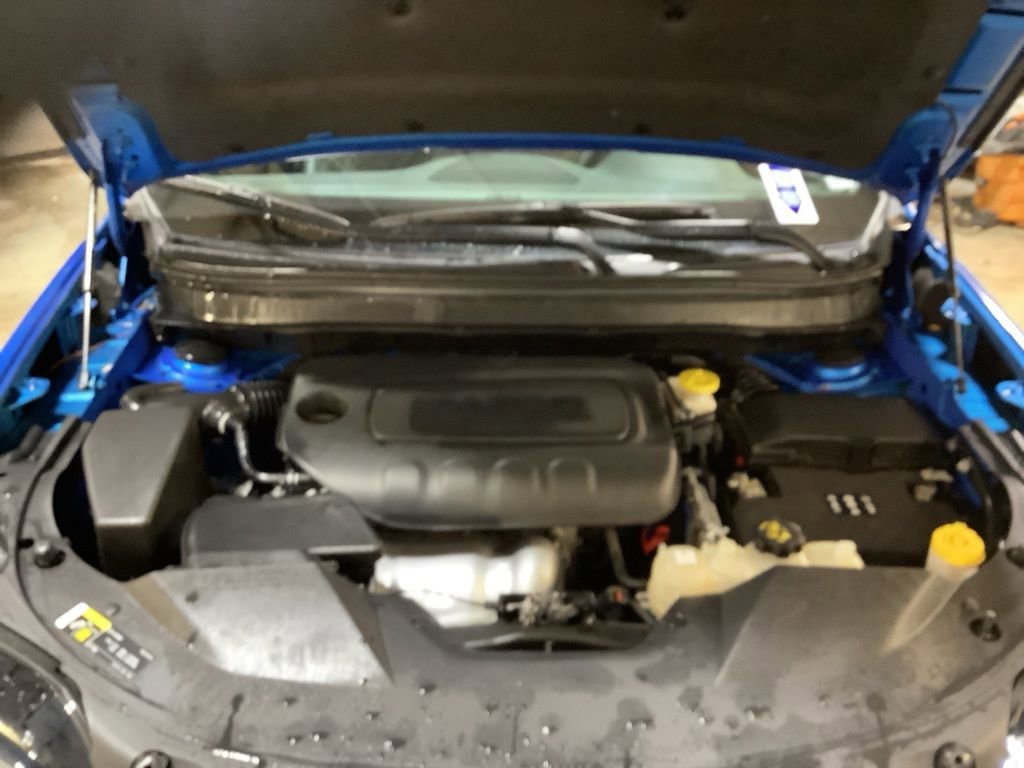 Used 2023 Jeep Cherokee Altitude Lux image 18