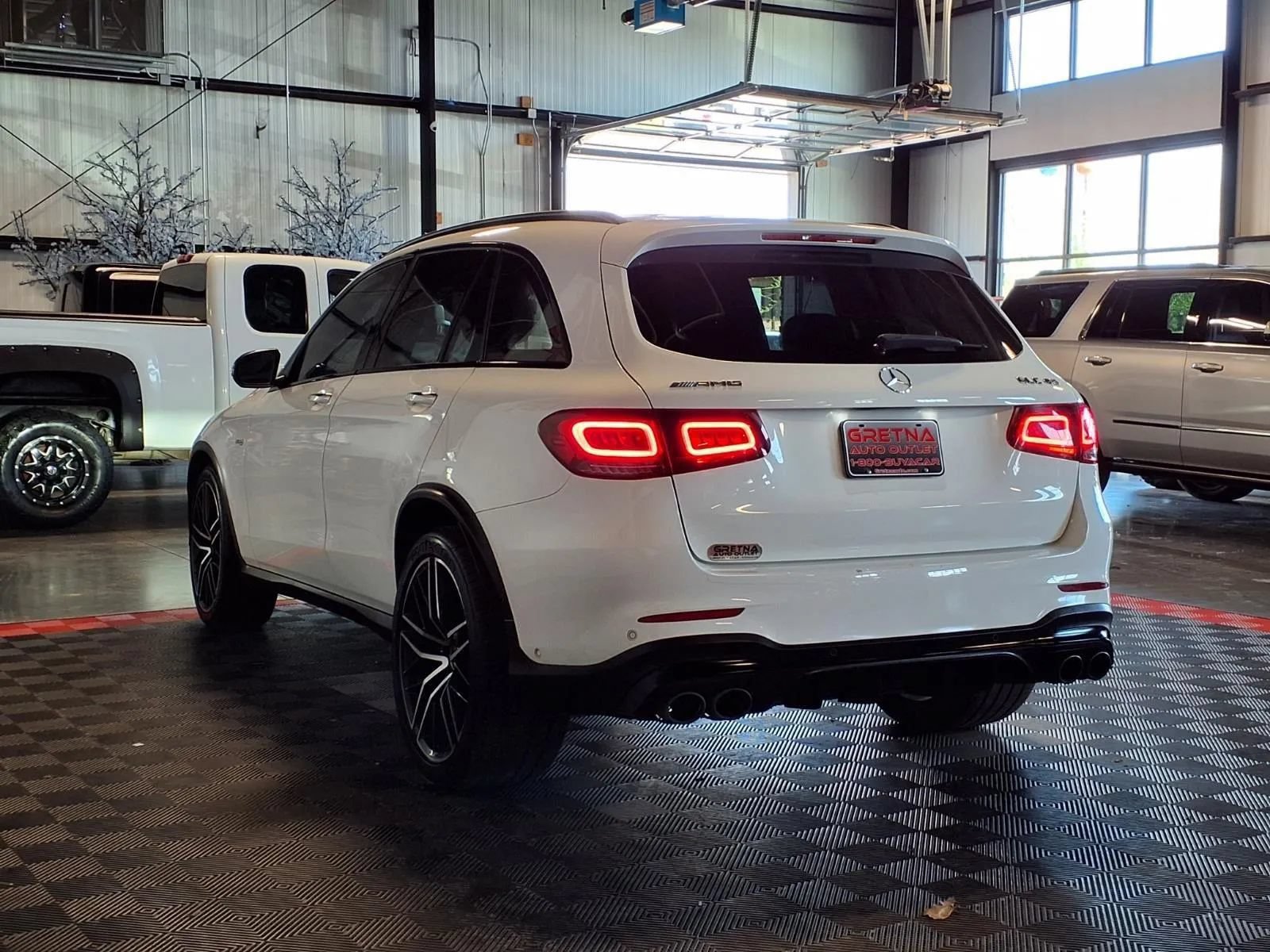 Used 2022 Mercedes-Benz GLC 43 AMG 4MATIC image 4