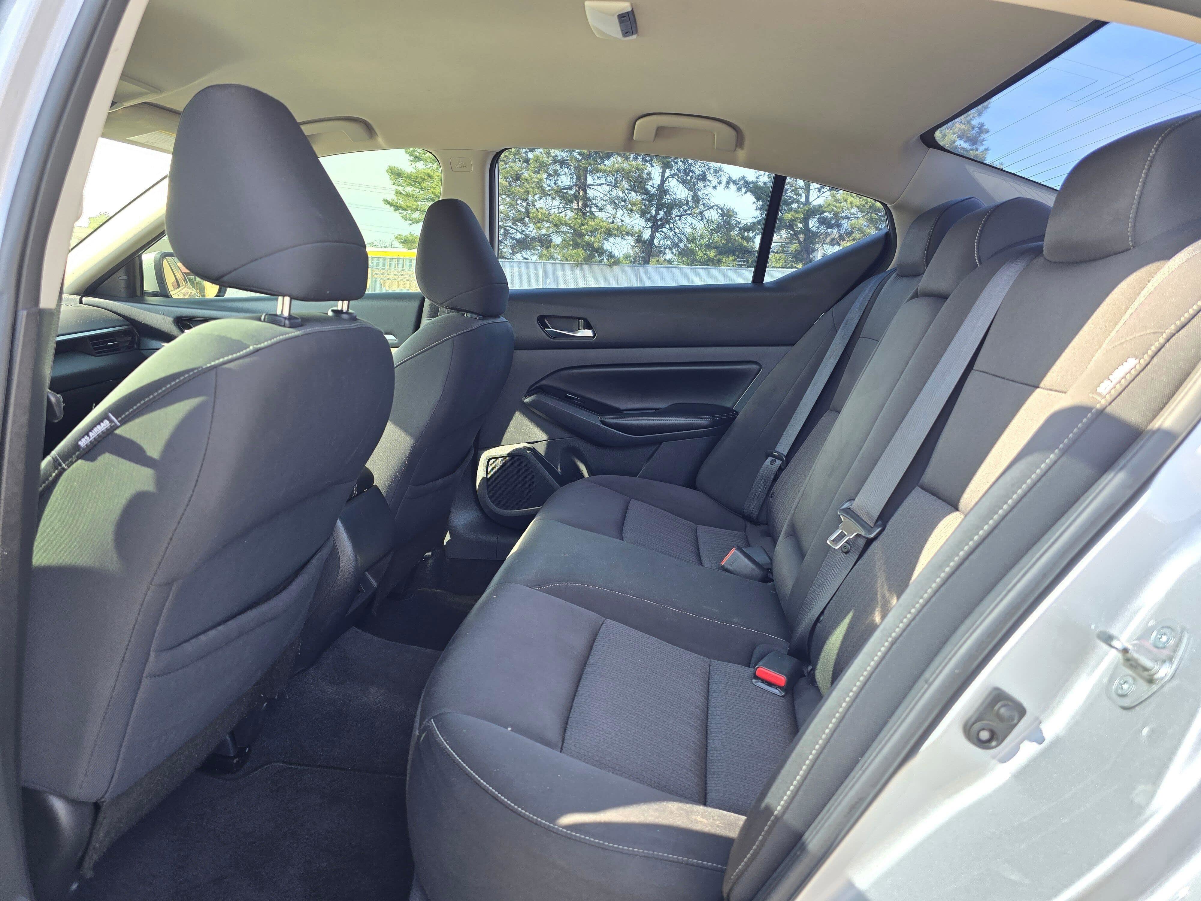 Used 2021 Nissan Altima 2.5 SV FWD image 13