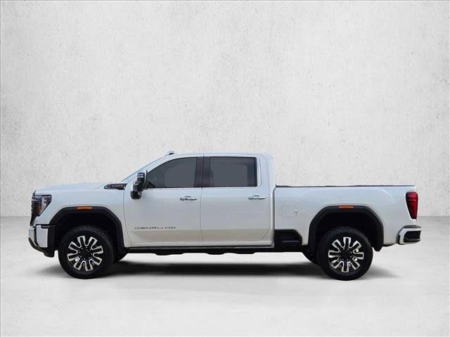 Used 2024 GMC Sierra 2500 Denali Ultimate AWD/4WD image 9