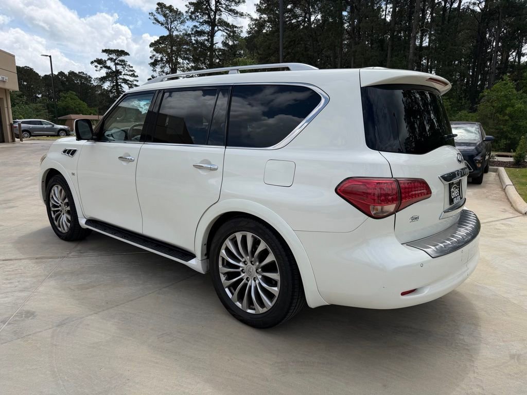 Used 2015 INFINITI QX80 2WD w/ Deluxe Technology Package image 3