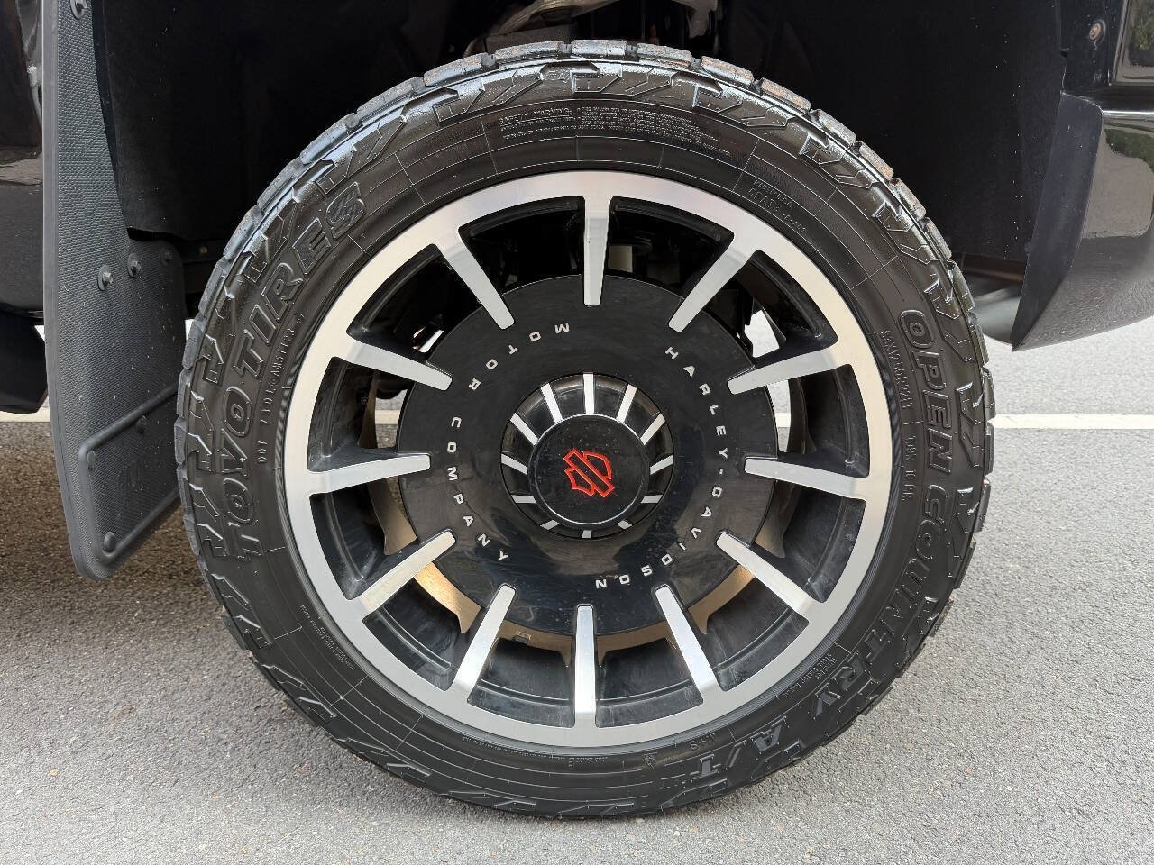 Used 2023 GMC Sierra 1500 AT4 w/ AT4 Premium Package AWD/4WD image 40