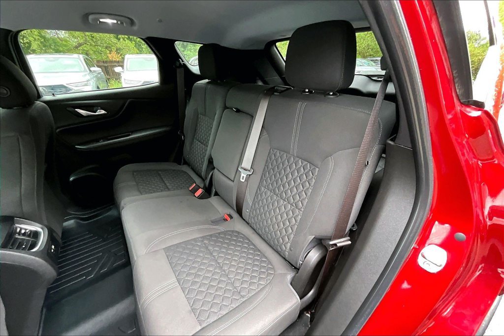 Used 2022 Chevrolet Blazer LT FWD image 34