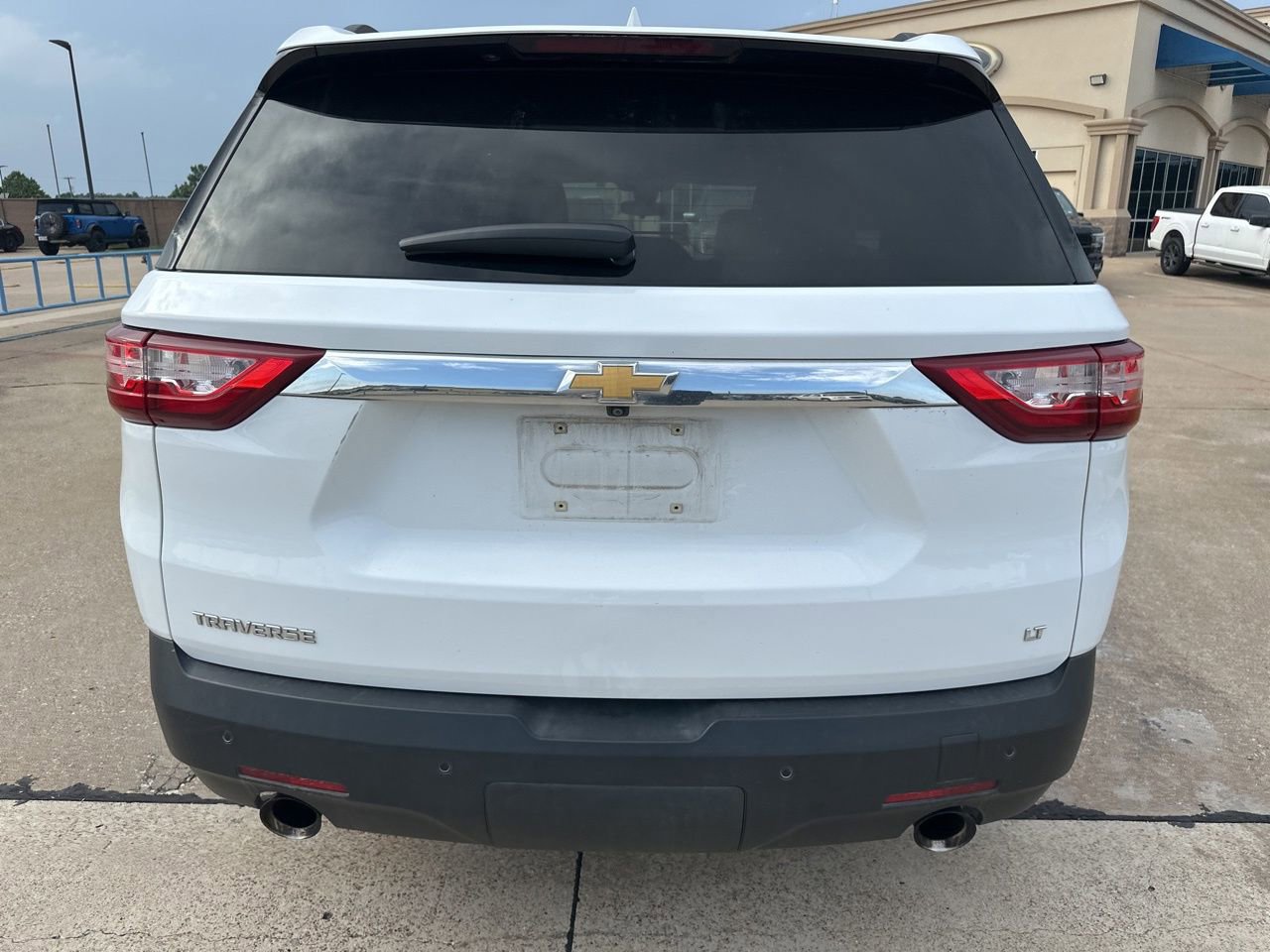Used 2021 Chevrolet Traverse LT FWD image 8