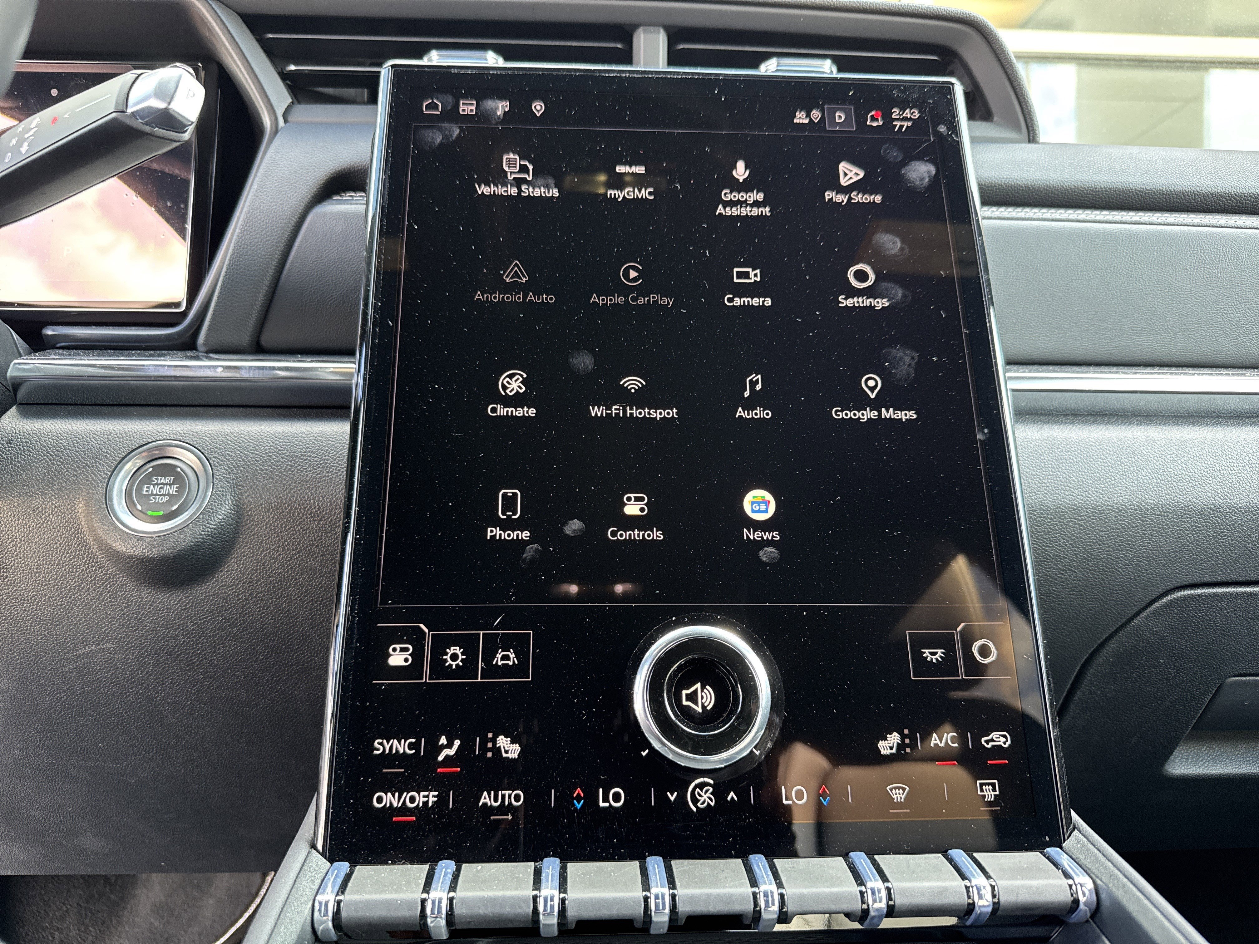 Used 2026 GMC Terrain Elevation w/ Elevation Premium Package image 23