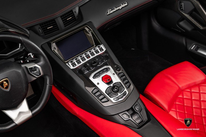 Used 2016 Lamborghini Aventador LP 700-4 image 59