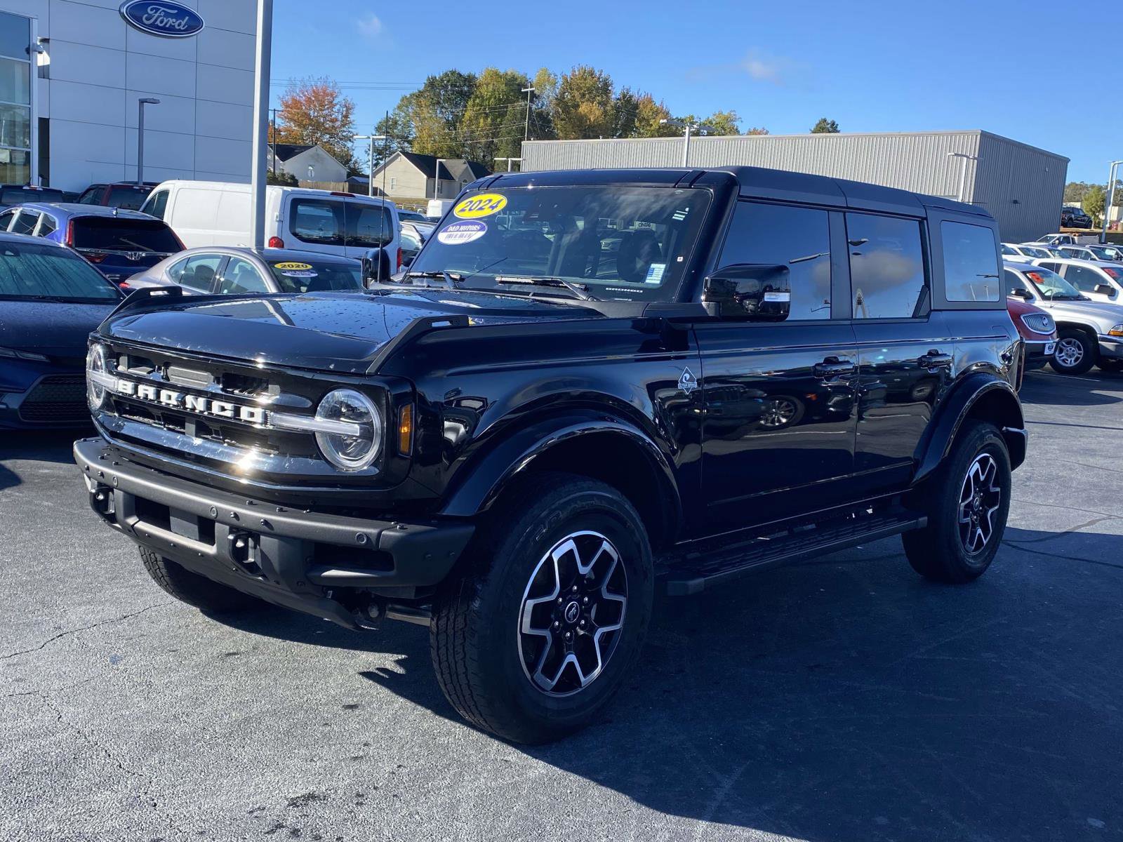 Used 2024 Ford Bronco Outer Banks video 3
