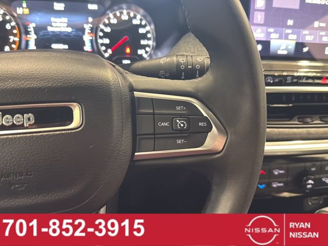 Used 2024 Jeep Compass Latitude image 21