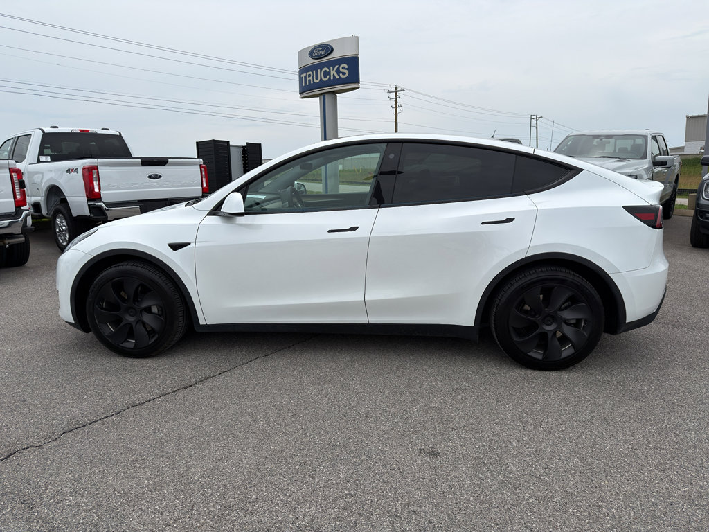 Used 2023 Tesla Model Y Long Range AWD/4WD image 38