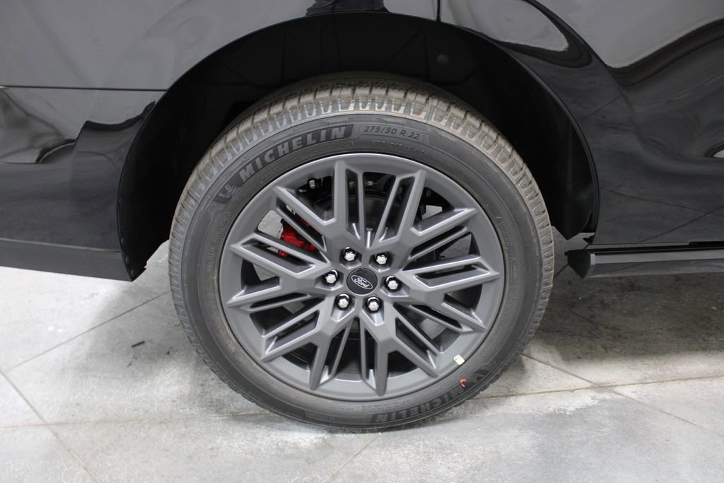 New 2025 Ford Expedition Platinum image 40