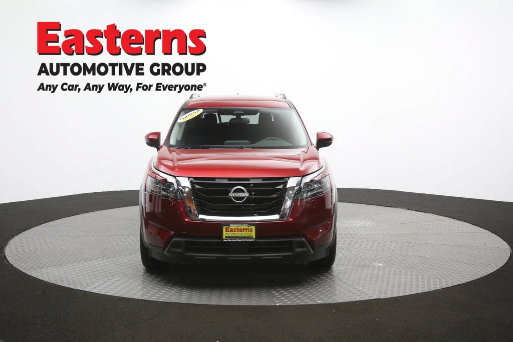 Used 2025 Nissan Pathfinder SV FWD image 52