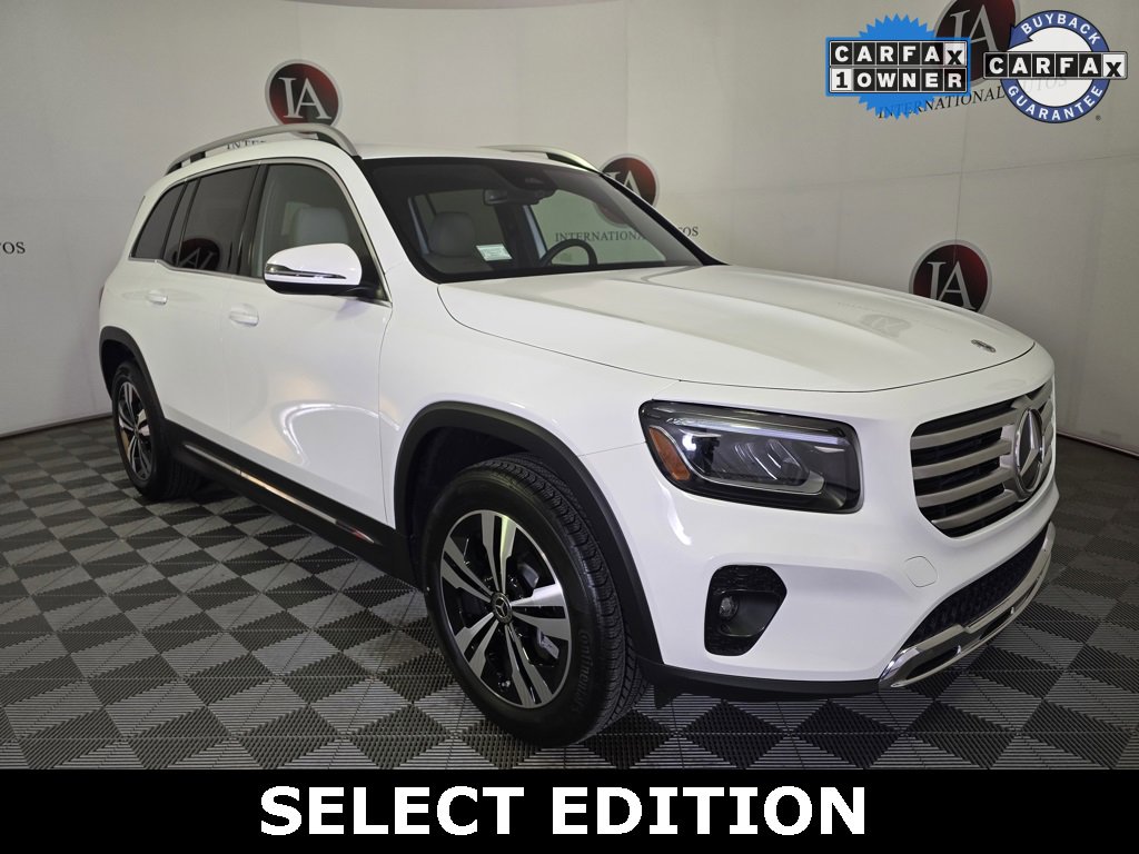 Used 2025 Mercedes-Benz GLB 250 4MATIC image 1