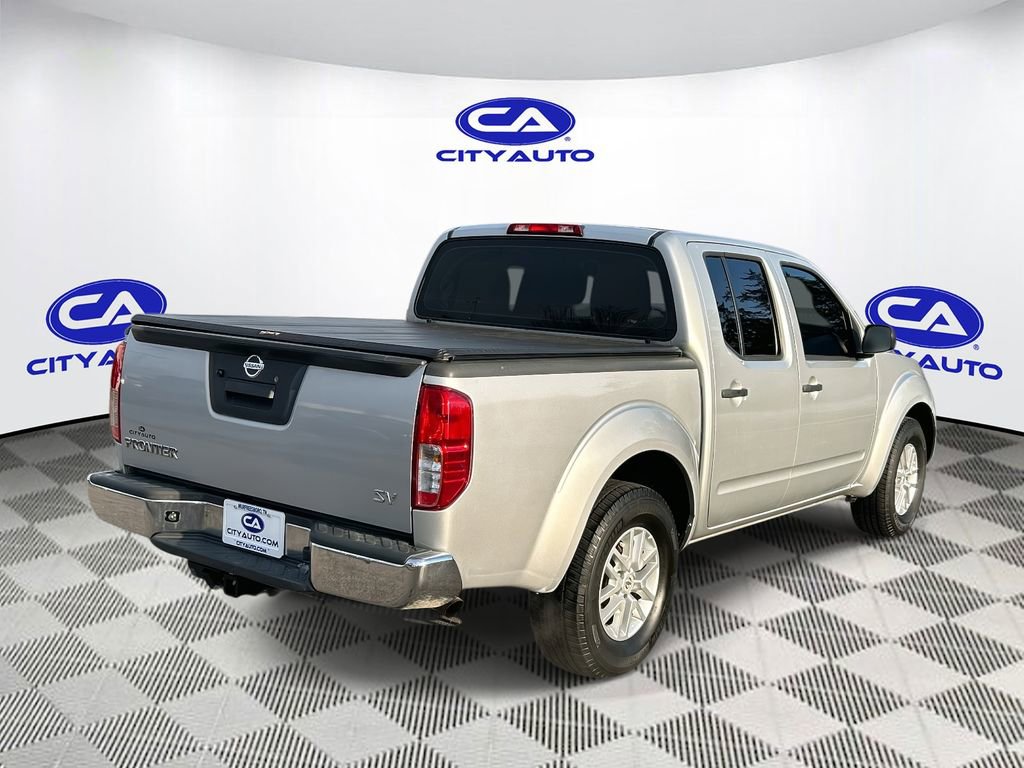 Used 2014 Nissan Frontier SV image 3