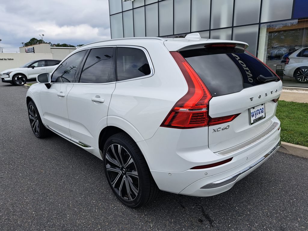 Used 2023 Volvo XC60 B5 Ultimate w/ Protection Package Premier FWD image 7