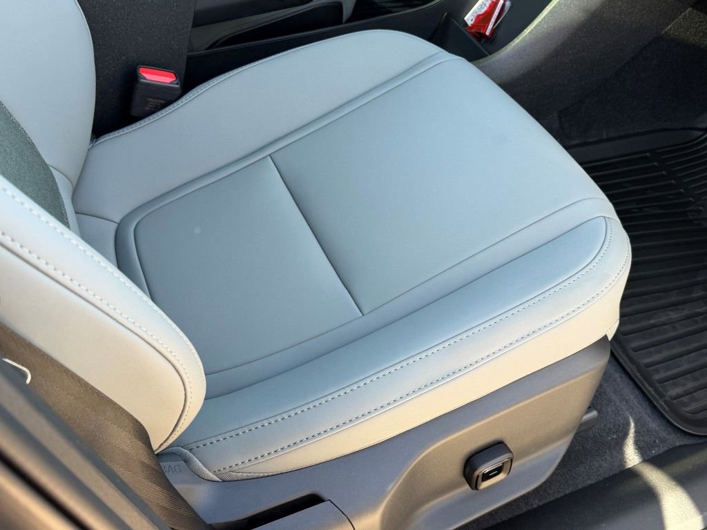 New 2026 Volvo EX30 Cross Country Ultra w/ Protection Package Premier image 12