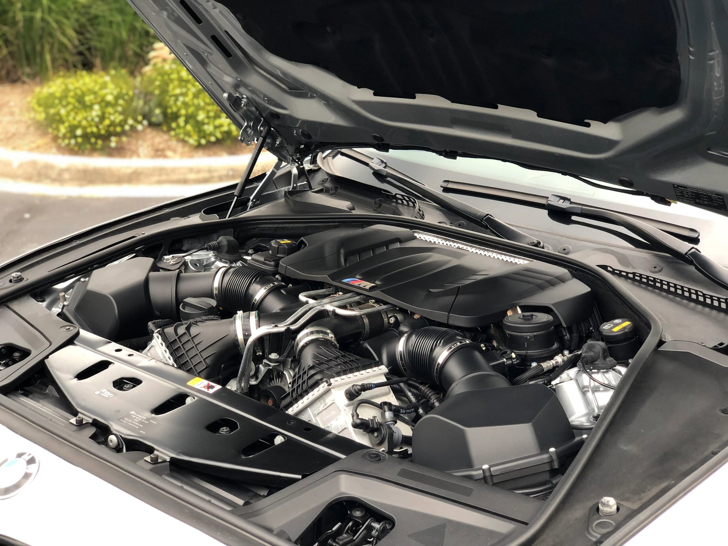 Used 2016 BMW M5 image 71