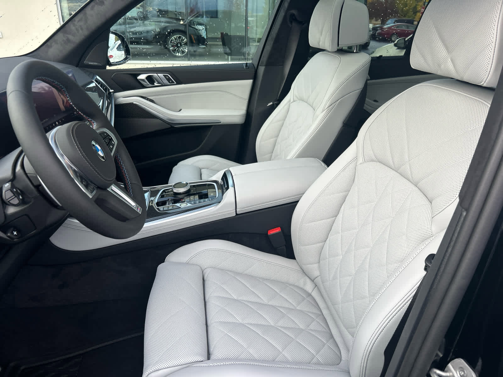 Used 2026 BMW X5 M60i image 24