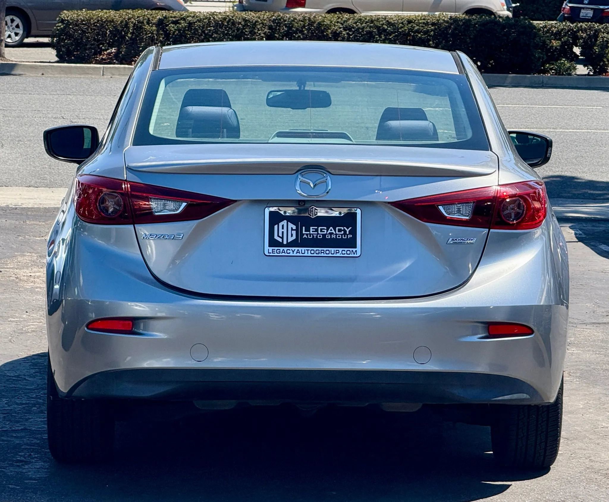 Used 2015 MAZDA MAZDA3 i Touring image 2
