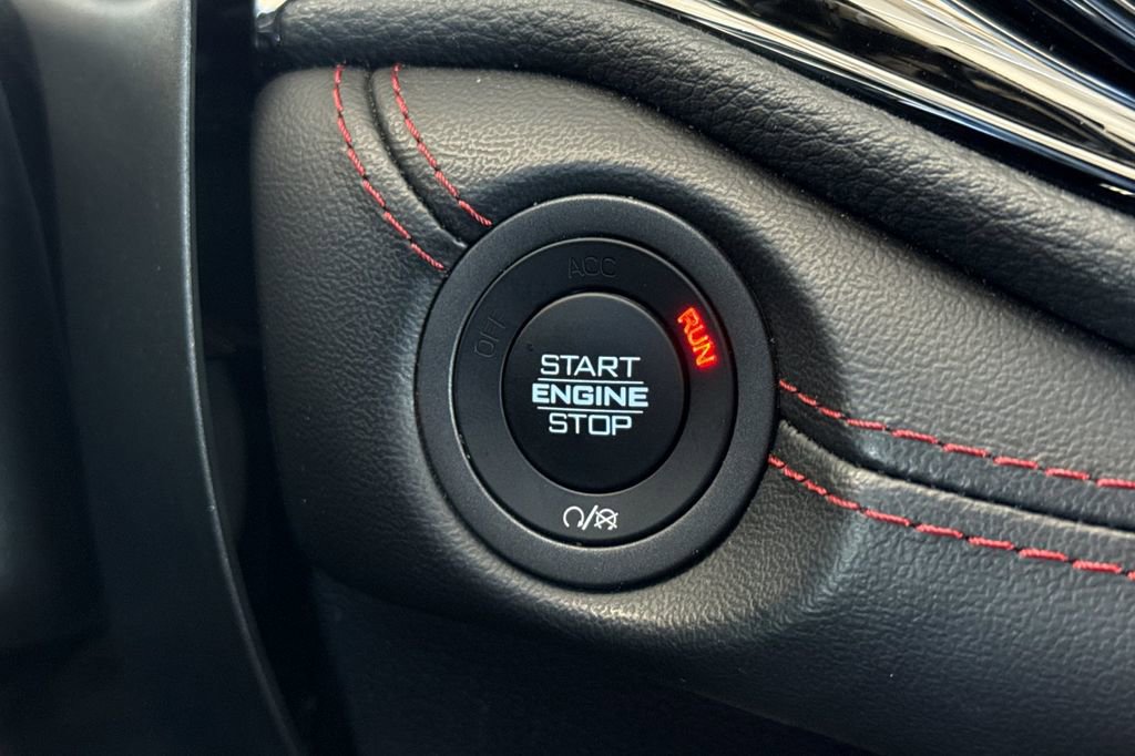 Used 2025 Dodge Durango GT image 34