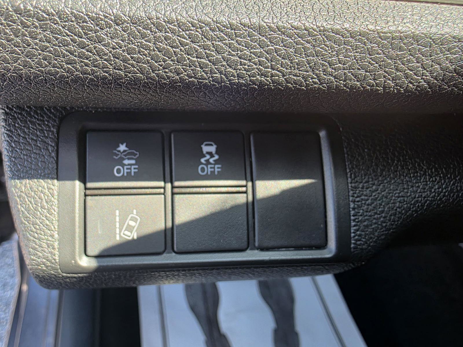 Used 2021 Honda Civic EX image 11