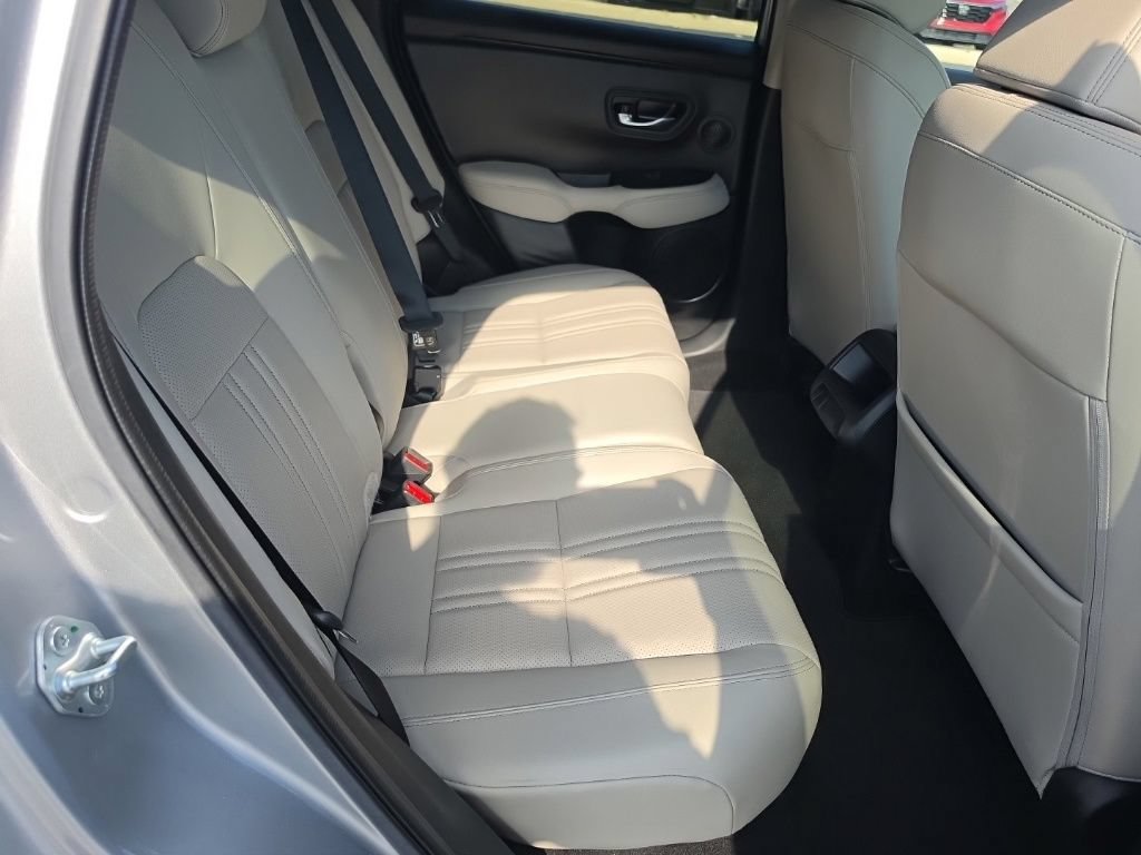 Certified 2023 Honda HR-V EX-L image 27